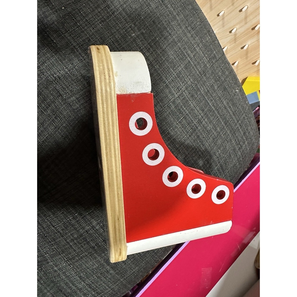 Melissa And Doug Wooden Lacing Shoe